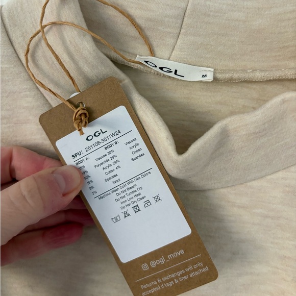 OGL NEW Heather Beige FuzzLuxe Mockneck Sleeve Warmer Top Size Medium - Picture 7 of 9